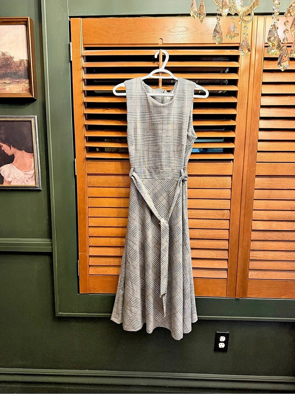 Women's Calvin Klein Checkered Midi Dress in Gray & White Like New